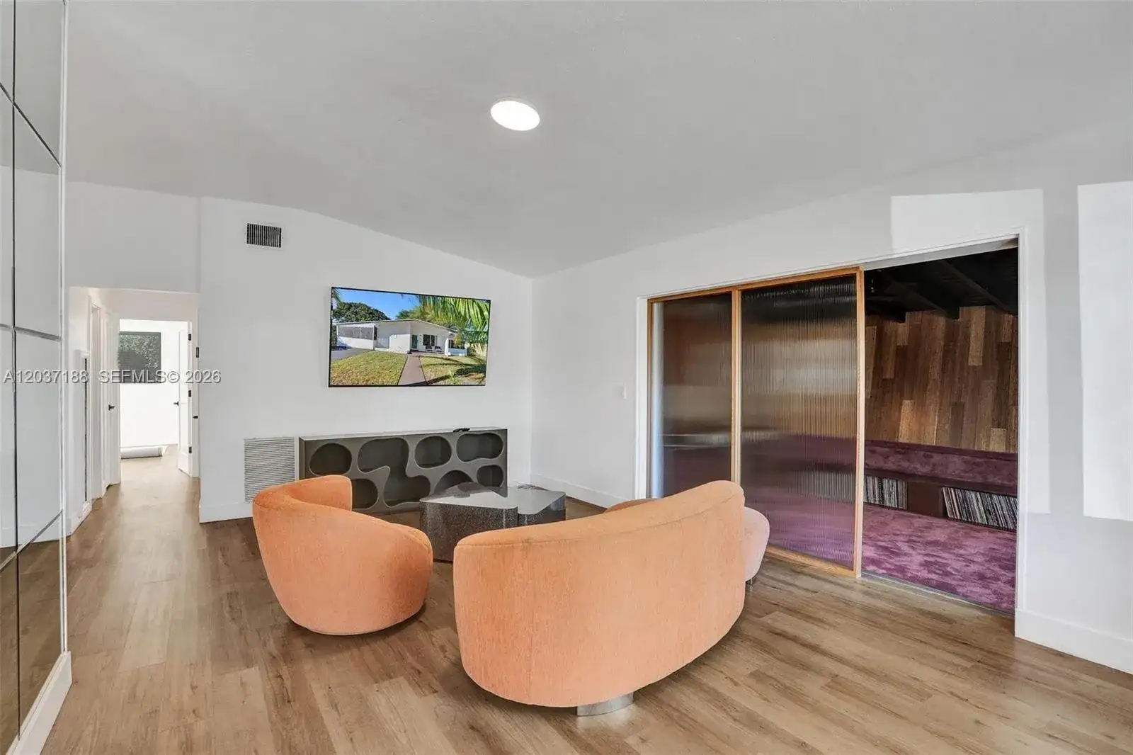 581 NE 175th Ter, North Miami Beach FL 33162 photo 3