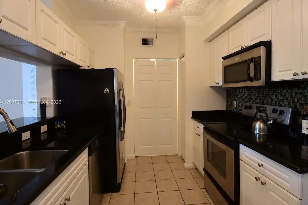 17150 N Bay Rd # 2314, Sunny Isles Beach FL 33160 photo 5