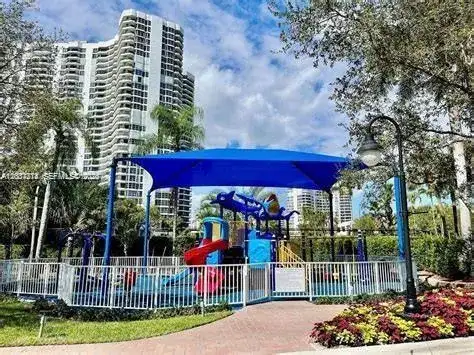 3500 Mystic Pointe Dr # 2306, Aventura FL 33180 photo 4