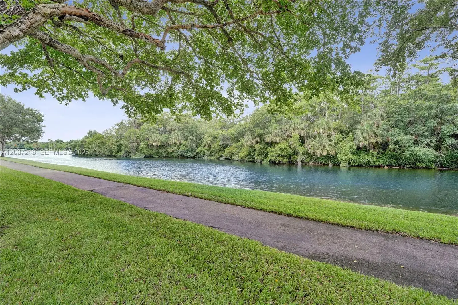 2908 S Carambola Cir S # 106, Coconut Creek FL 33066