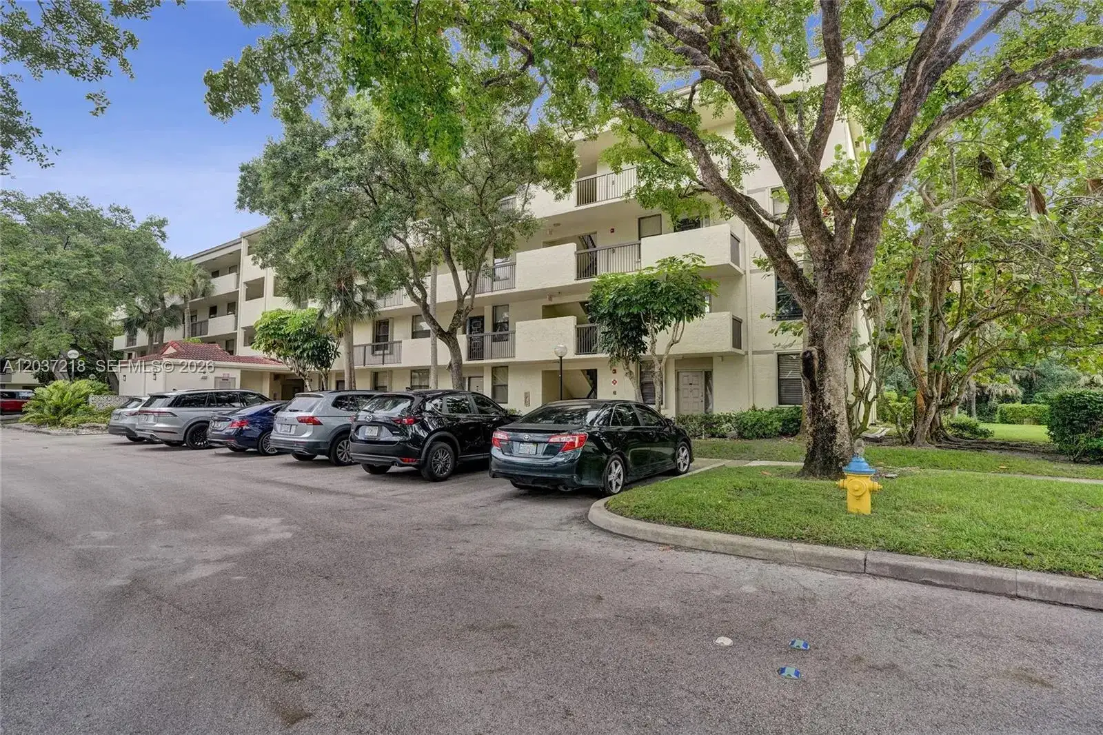 2908 S Carambola Cir S # 106, Coconut Creek FL 33066 photo 4