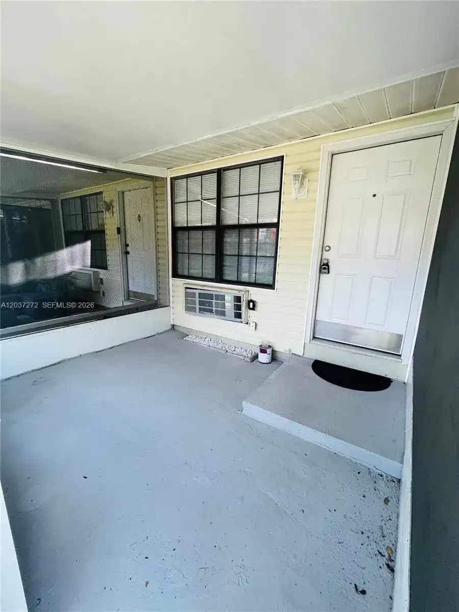 4251 E Michigan Street # 4251, Orlando FL 32812 photo 4