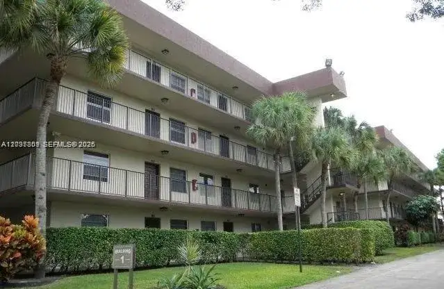 3321 NW 47th Ter # 330, Lauderdale Lakes FL 33319
