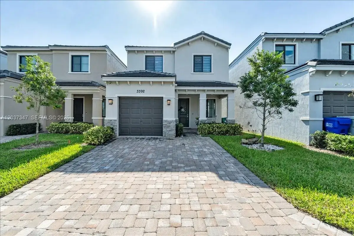 3392 NW 5th St, Pompano Beach FL 33069 photo 2