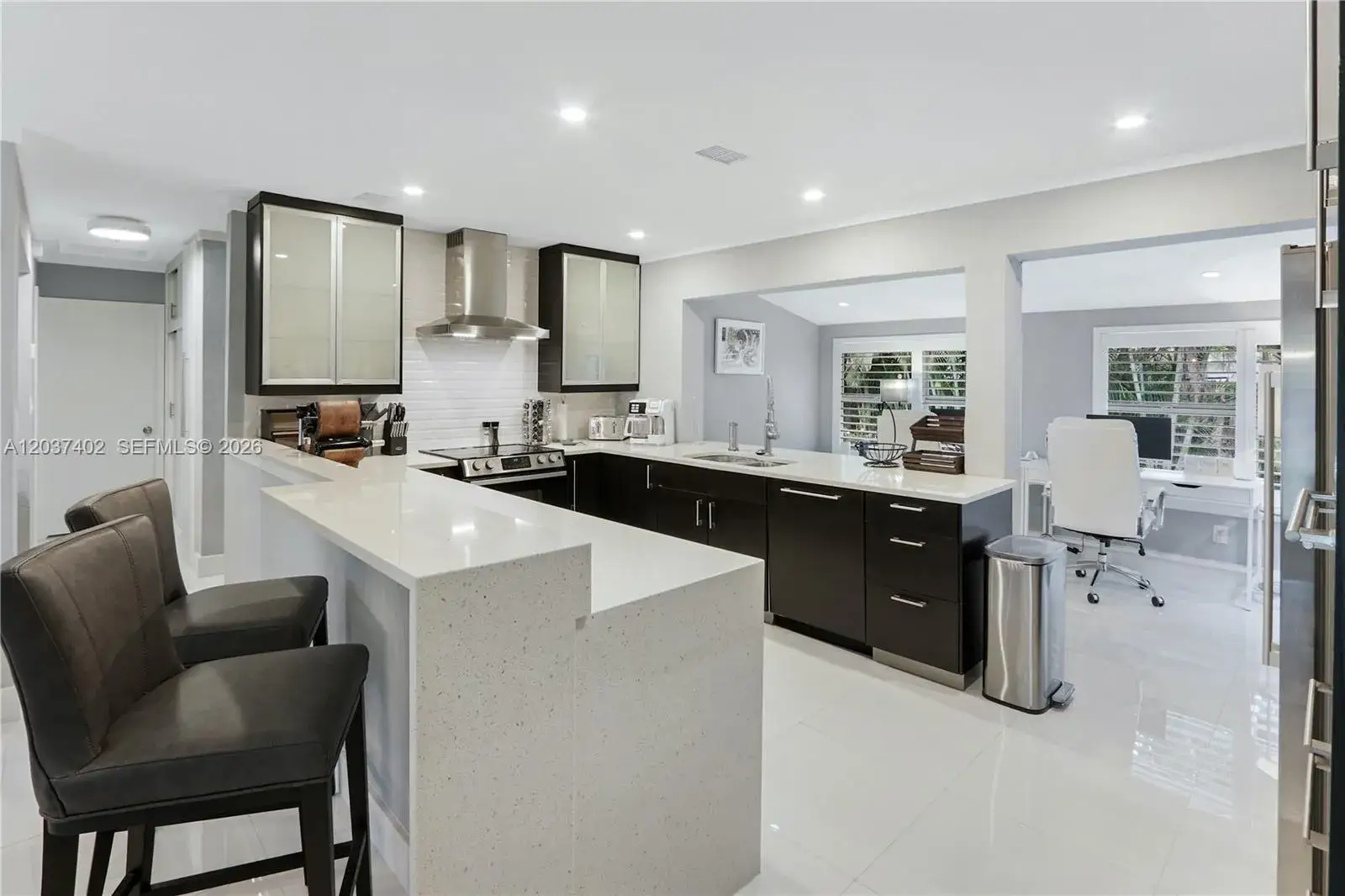 424 NE 27th Dr, Wilton Manors FL 33334