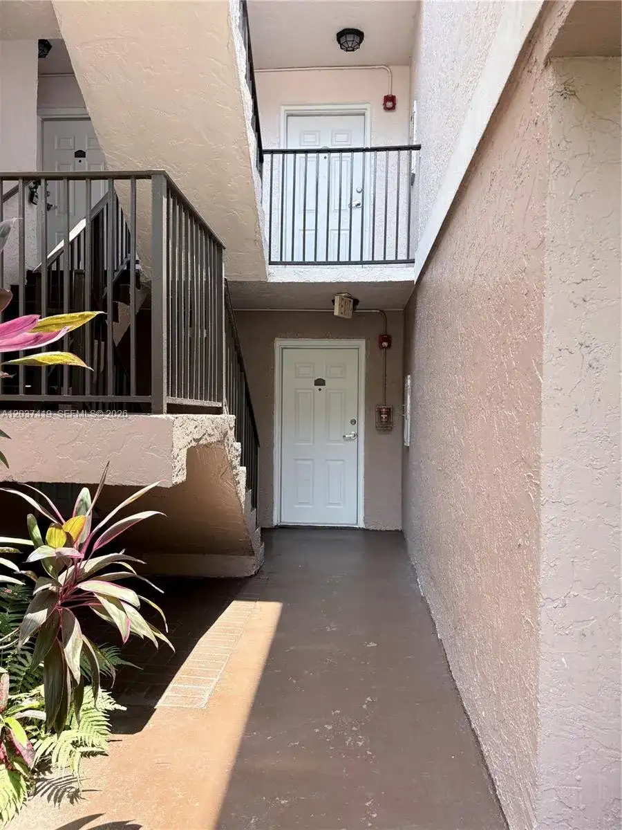 10131 W Sunrise Blvd # 106, Plantation FL 33322 photo 3