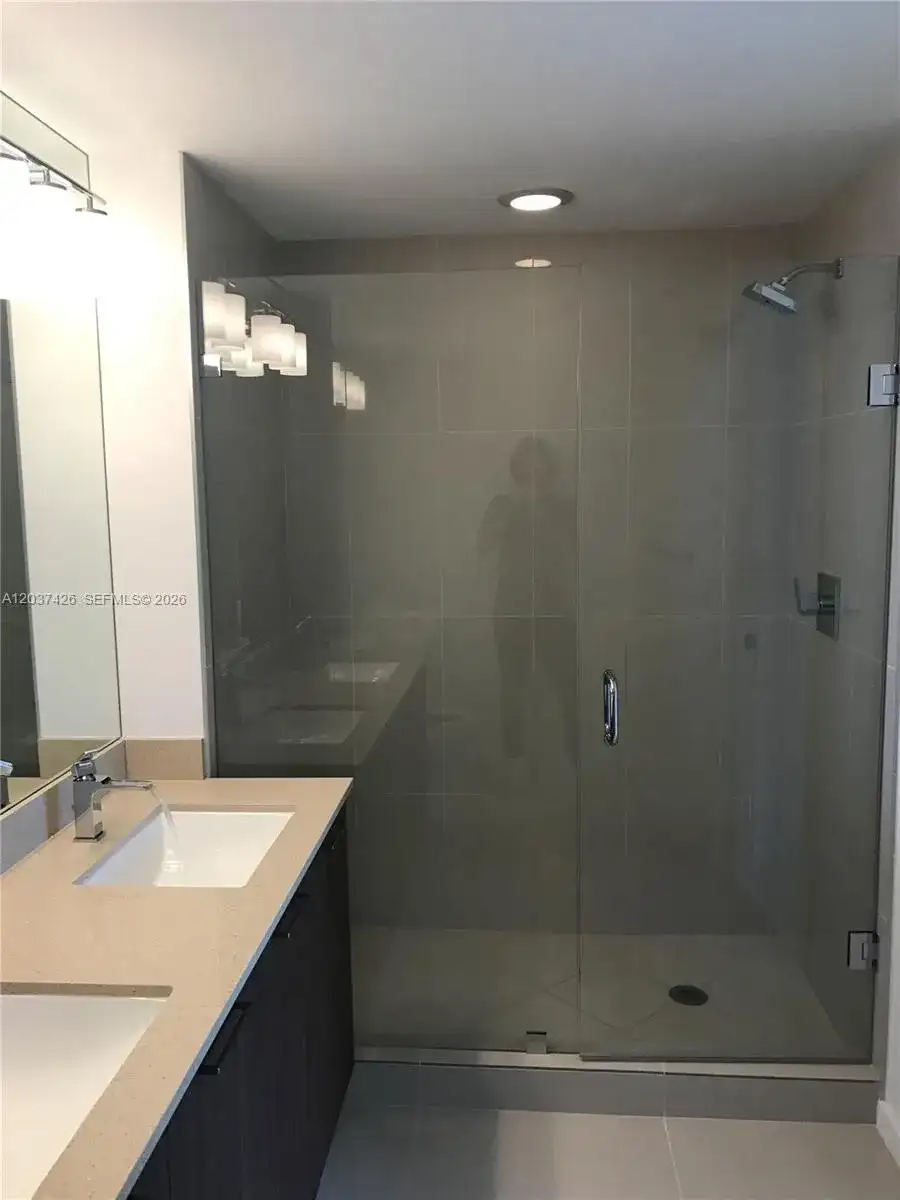 5300 NW 85 AVE # 703, Doral FL 33166 photo 5