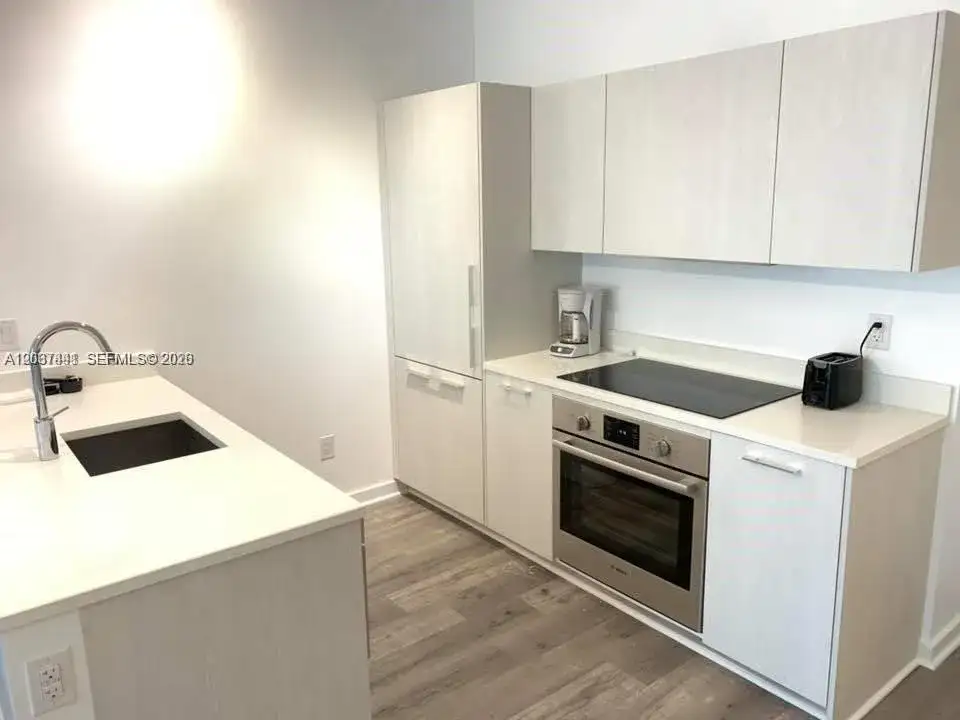 501 NE 31st St # 202, Miami FL 33137 photo 4
