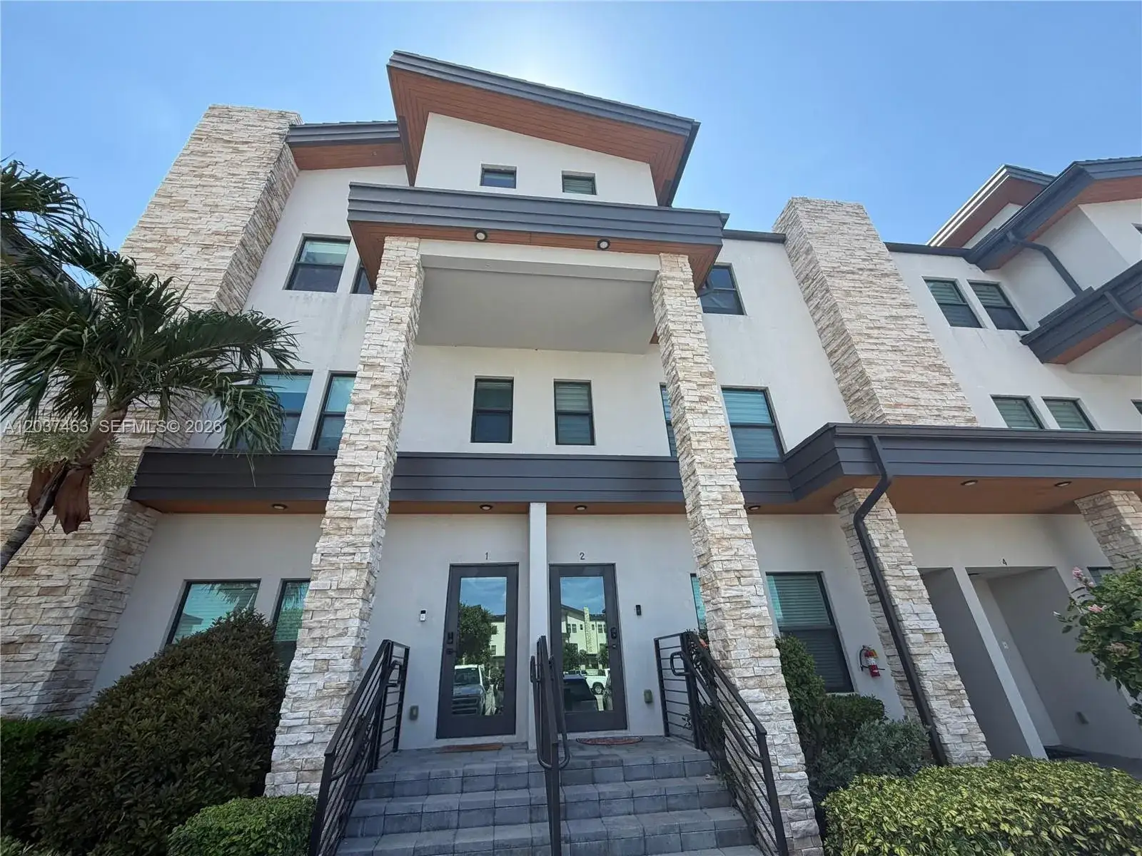 10467 NW 82nd St # 2, Doral FL 33178