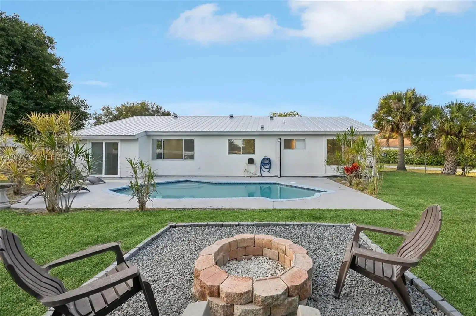 337 SW Cherryhill Road, Port St. Lucie FL 34953 photo 2