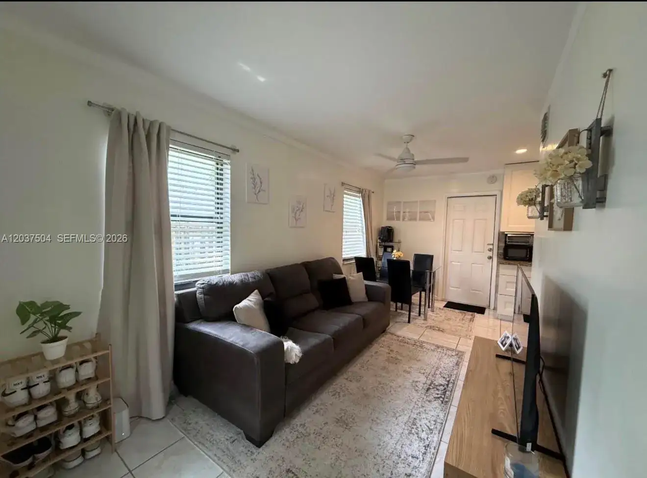 612 W Drew St, Lantana FL 33462 photo 4