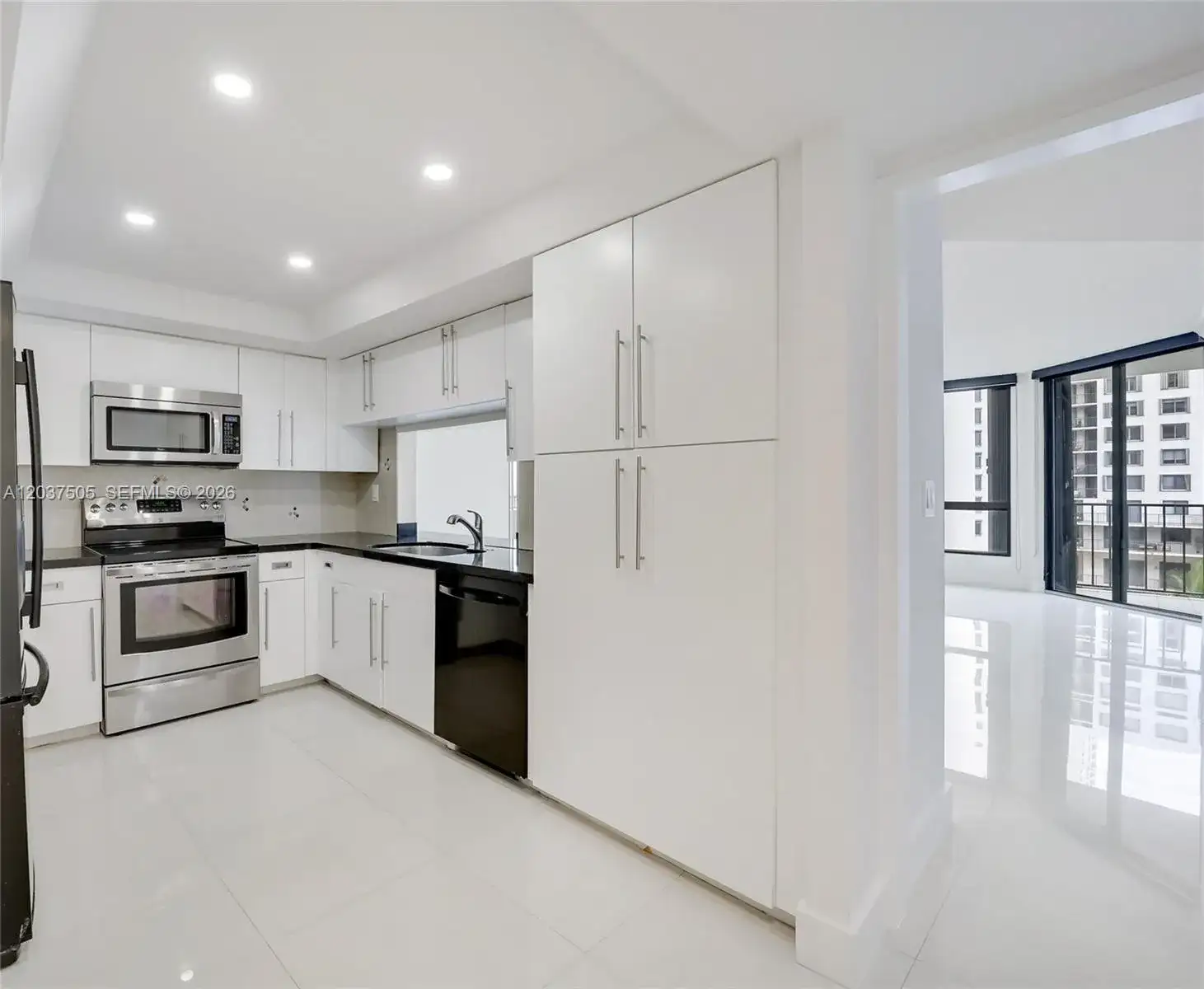 520 Brickell Key Dr # A802, Miami FL 33131 photo 5