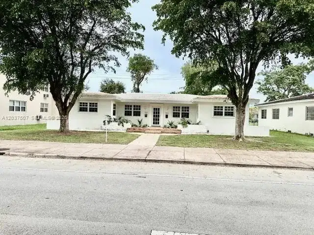 3801 Ponce De Leon Blvd # 3801, Coral Gables FL 33134