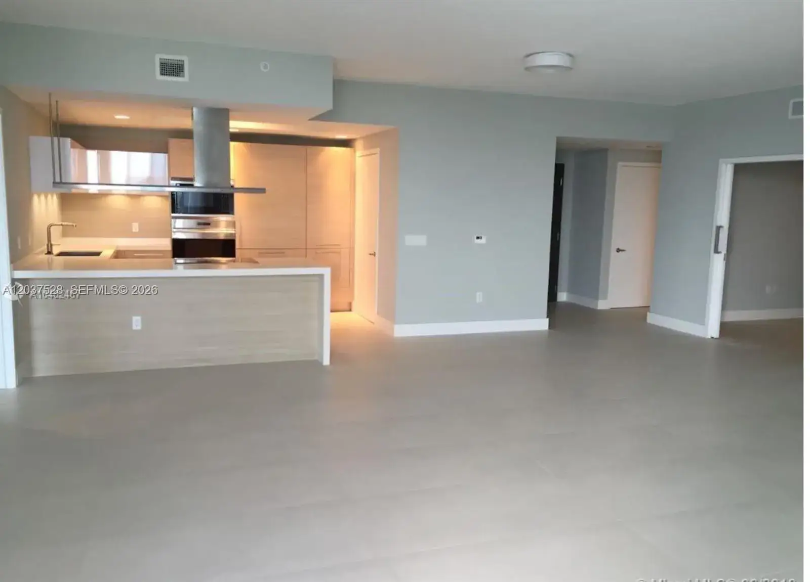 17301 Biscayne Blvd # 1604, North Miami Beach FL 33160