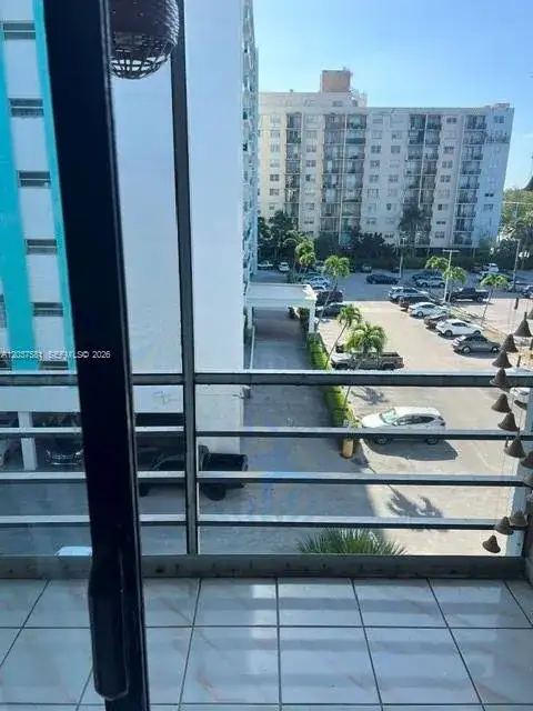 2821 N Miami Beach Blvd # T, North Miami Beach FL 33160 photo 3