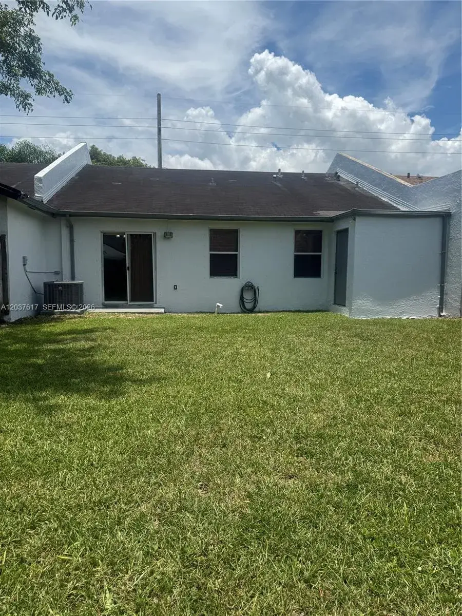14613 SW 117 Ave, Miami FL 33186