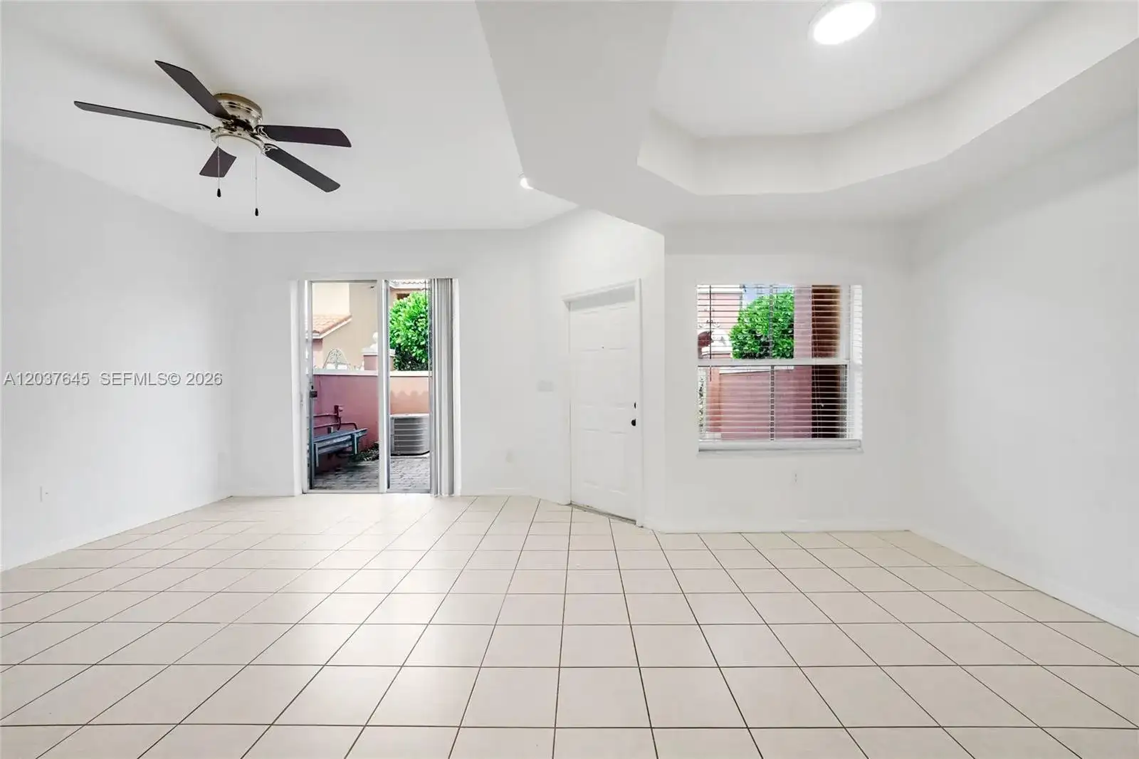 642 SW 106th Ave # 1514, Pembroke Pines FL 33025 photo 4