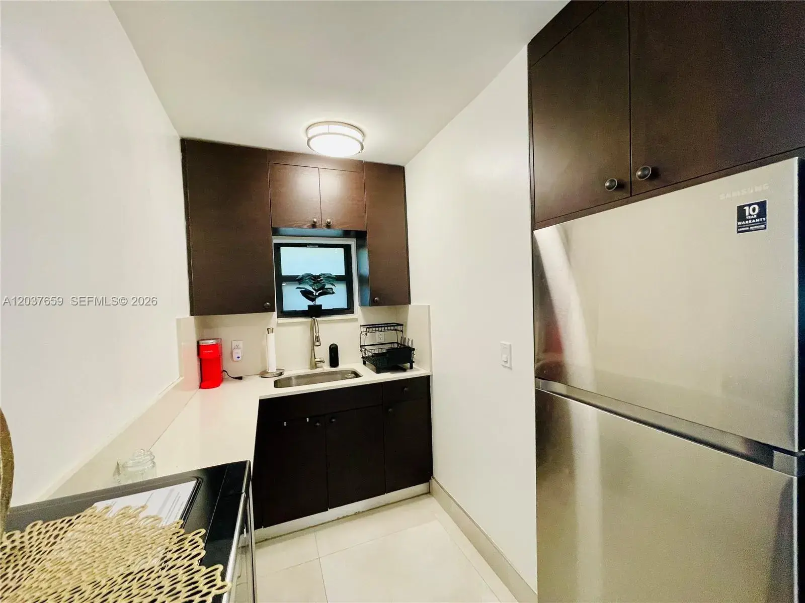 38 NW 52nd St # 1, Miami FL 33127