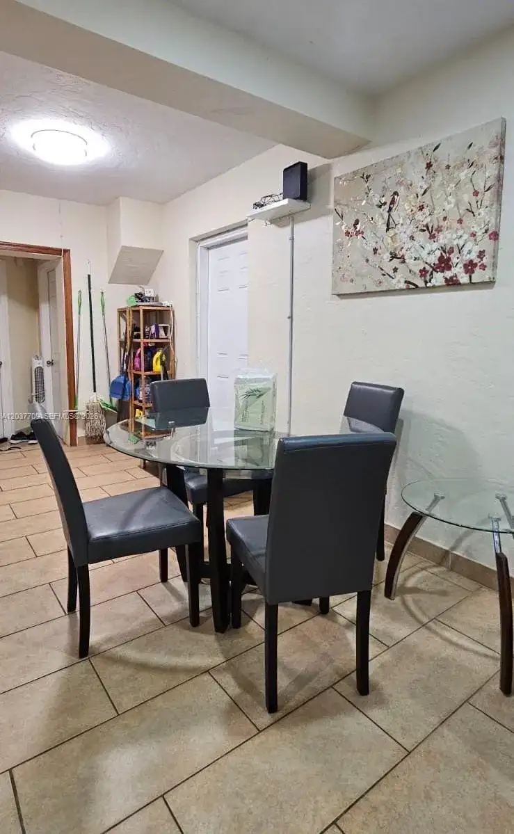 6510 SW 58th Ave, South Miami FL 33143 photo 4