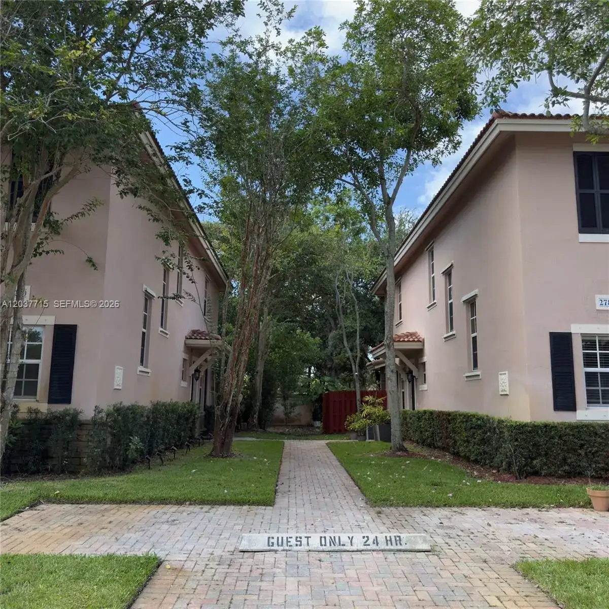 280 Las Brisas Cir # 280, Sunrise FL 33326 photo 3