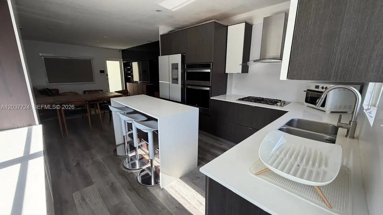 650 Pennsylvania Ave # 24, Miami Beach FL 33139 photo 2
