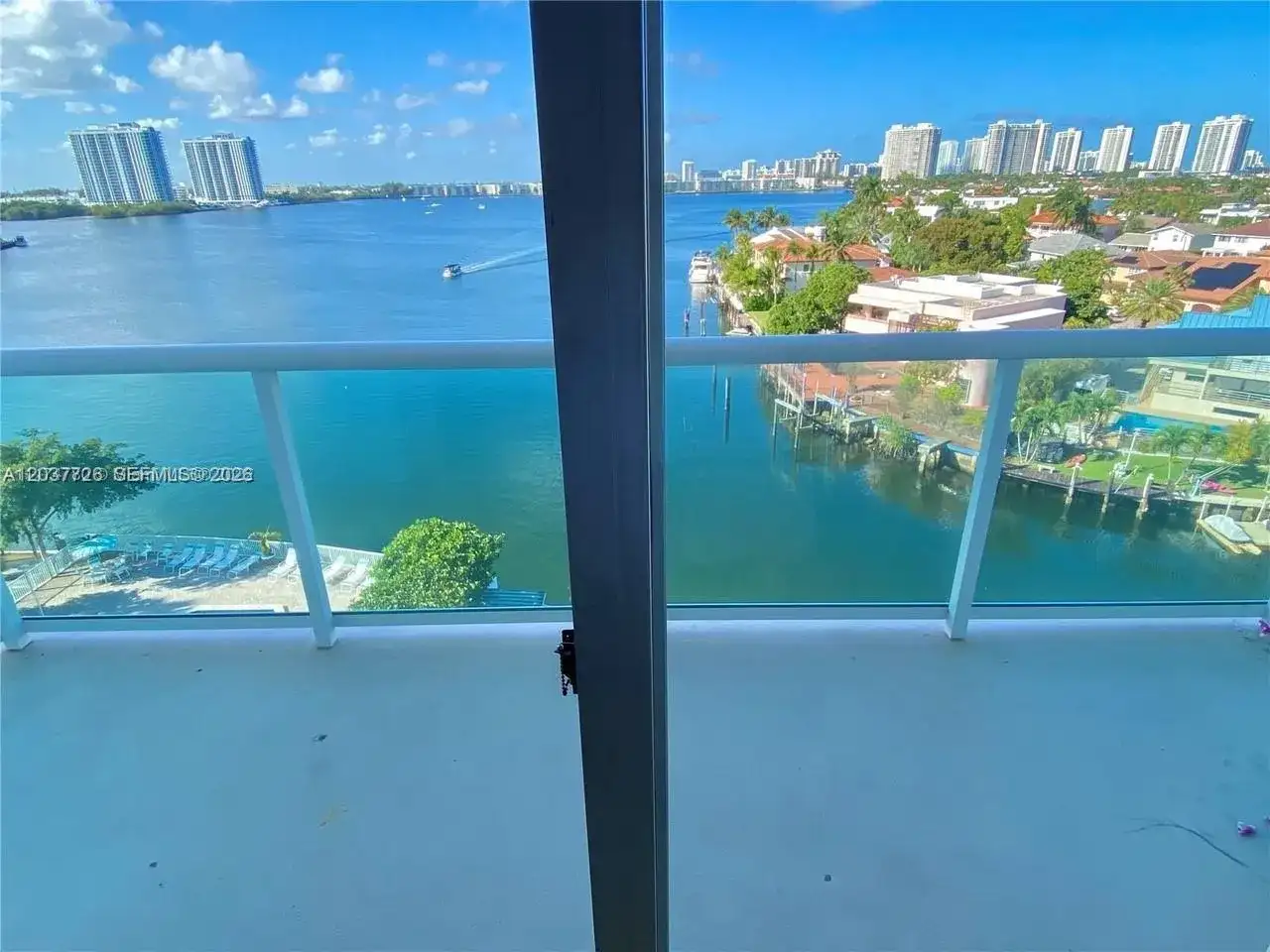 2841 NE 163rd St # 803, North Miami Beach FL 33160 photo 2