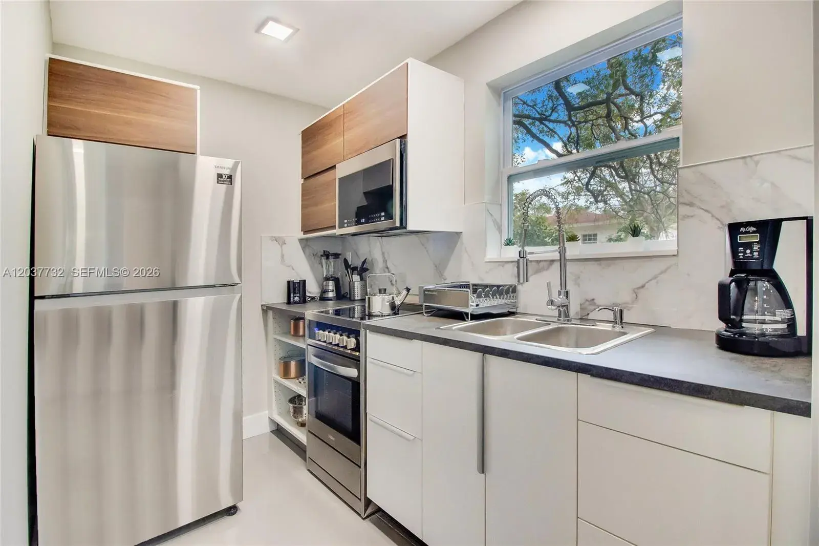 5530 NW 5th Ave, Miami FL 33127