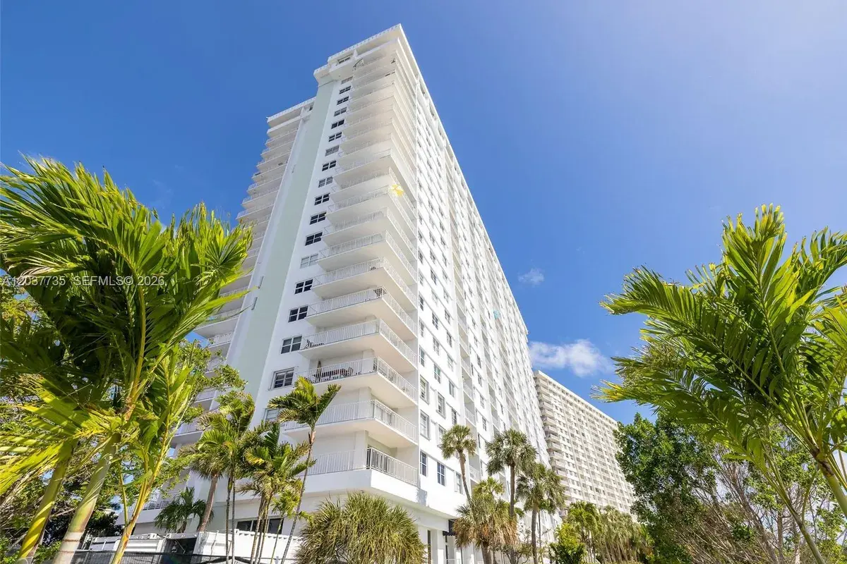 500 Bayview Dr # 1520, Sunny Isles Beach FL 33160