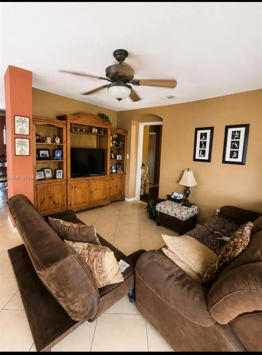 16355 SW 46th Ter # 16355, Miami FL 33185 photo 4