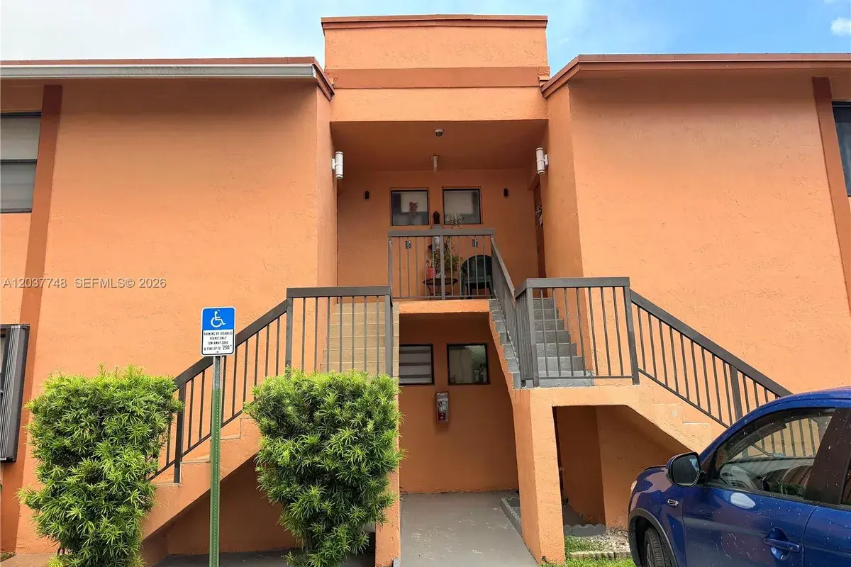6365 W 27th Ct # 8, Hialeah FL 33016