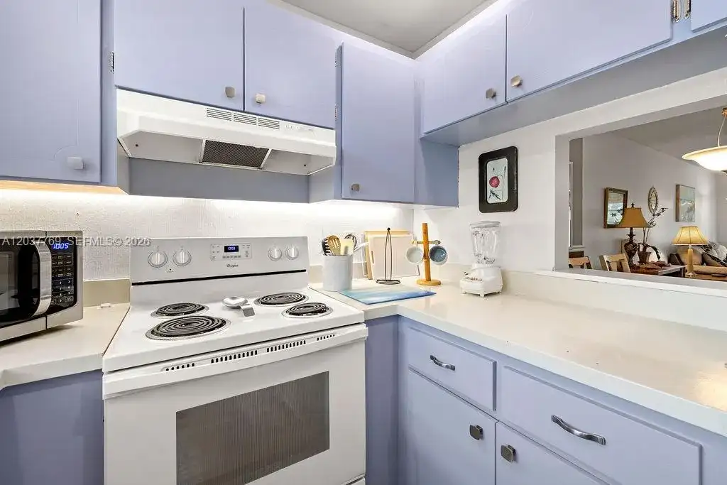 2800 Indian River Blvd # R9, Vero Beach FL 32960 photo 4