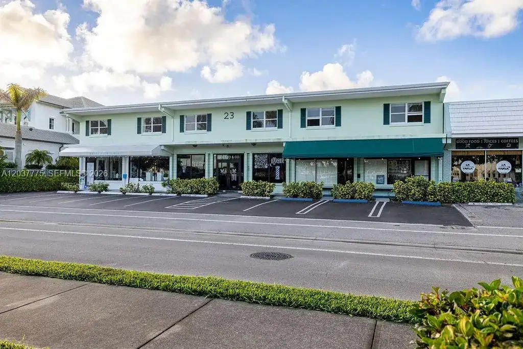 23 Royal Palm Pt # B, Vero Beach FL 32960 photo 3
