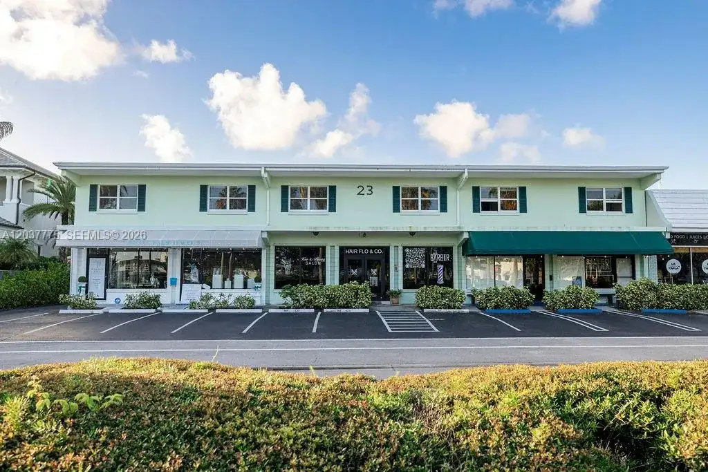 23 Royal Palm Pt # B, Vero Beach FL 32960 photo 4
