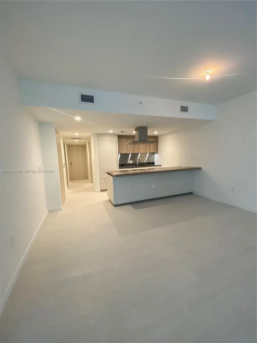 1000 Brickell Plaza # 2007, Miami FL 33131