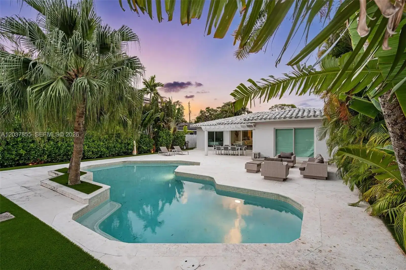 1835 Daytonia Rd, Miami Beach FL 33141 photo 5