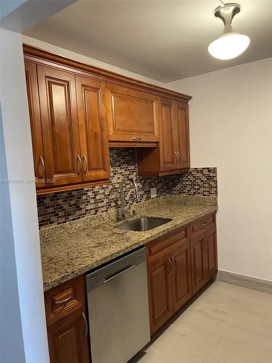 151 SW 135th Ter # 108T, Pembroke Pines FL 33027 photo 5