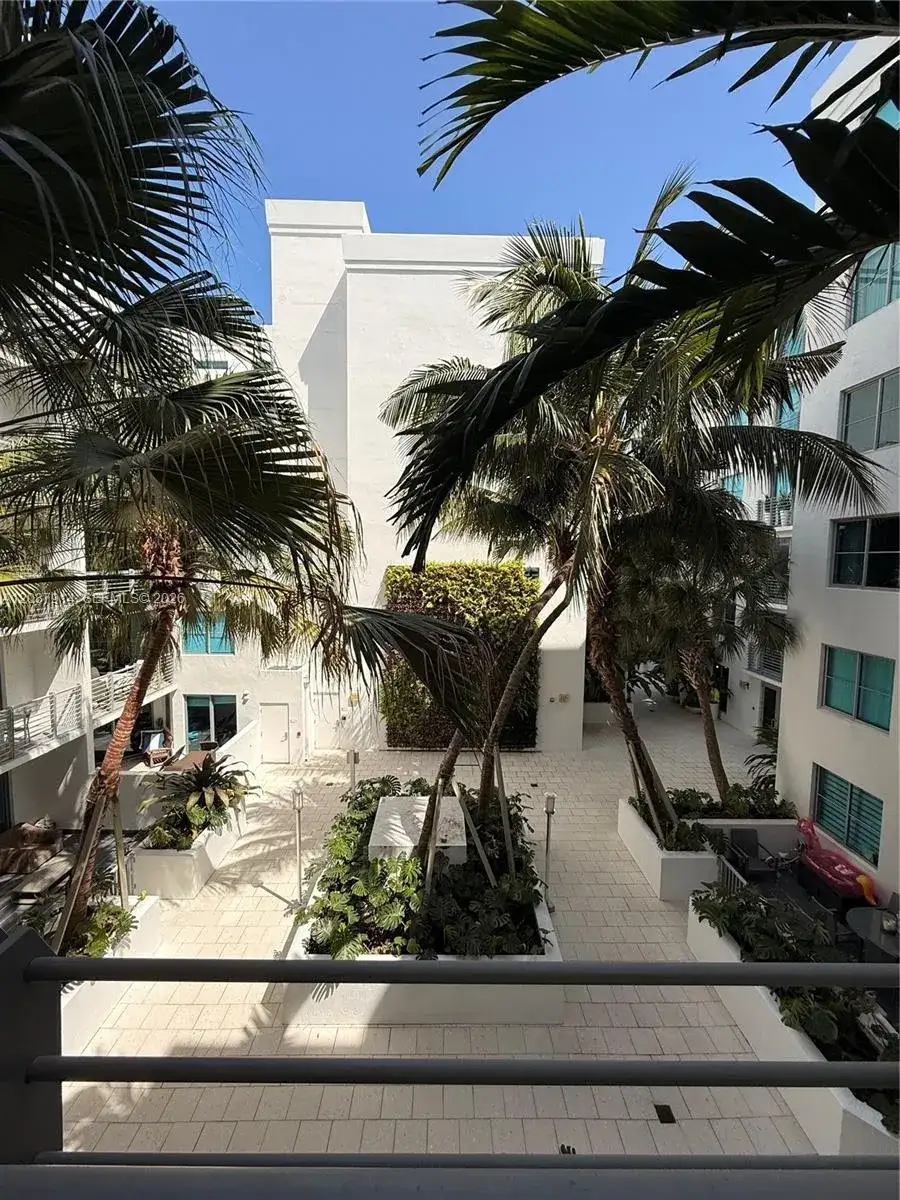 110 Washington Ave # 1512, Miami Beach FL 33139 photo 3
