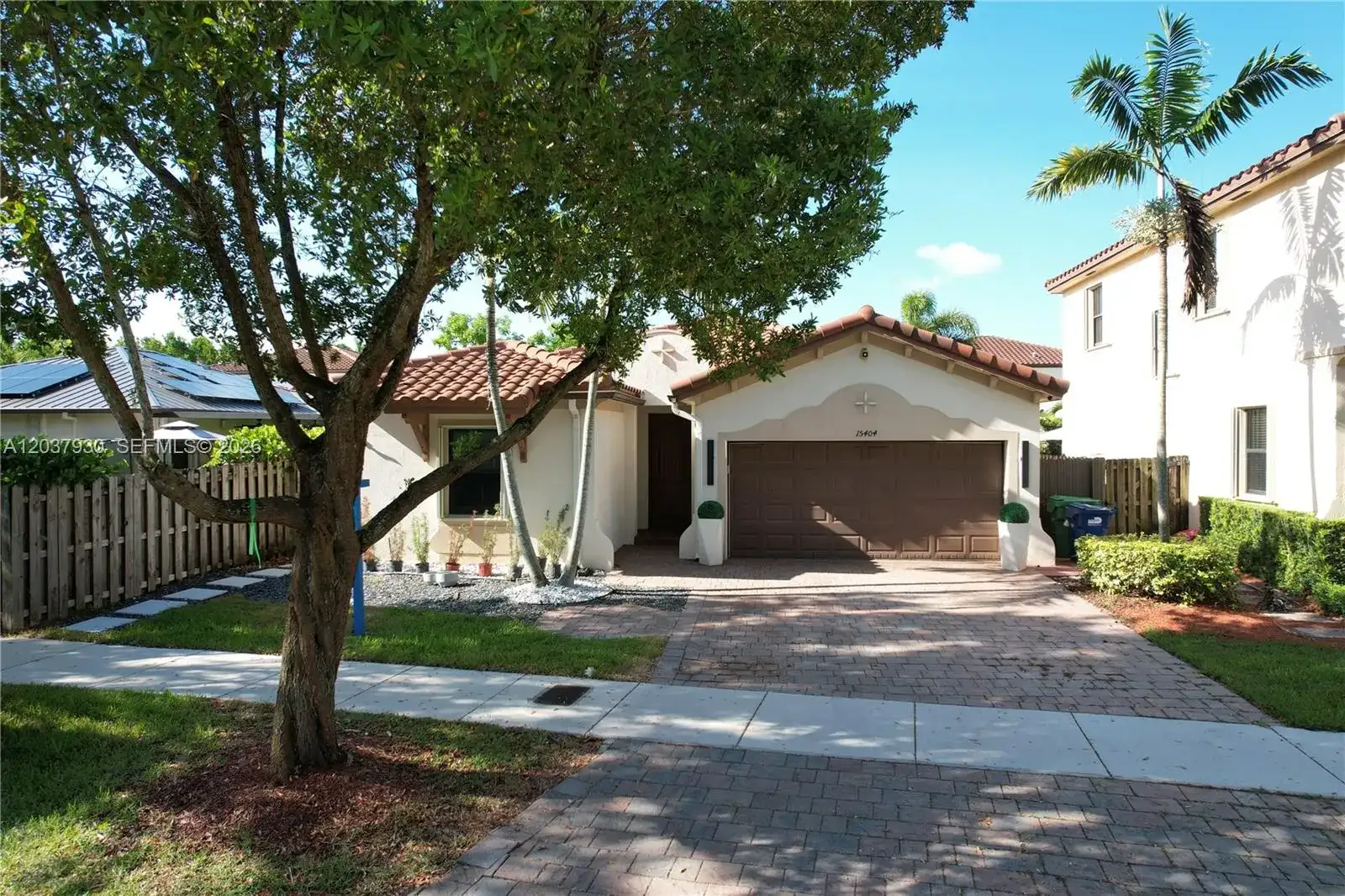 15404 SW 175th St, Miami FL 33187 photo 2