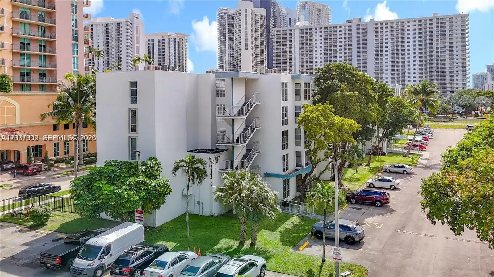 17560 Atlantic Blvd # 501, Sunny Isles Beach FL 33160 photo 2