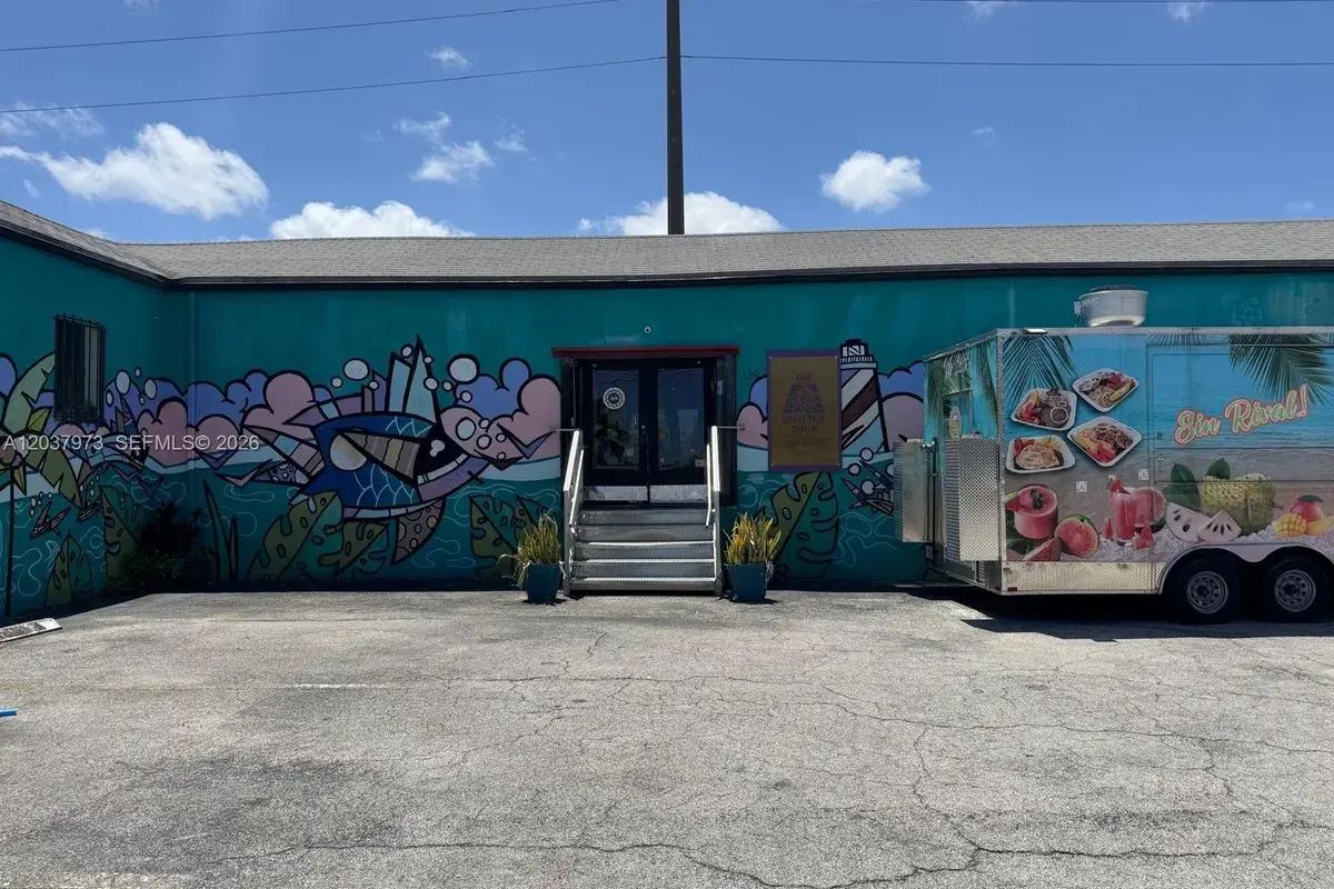 139 NE 1st Ave, Hallandale Beach FL 33009