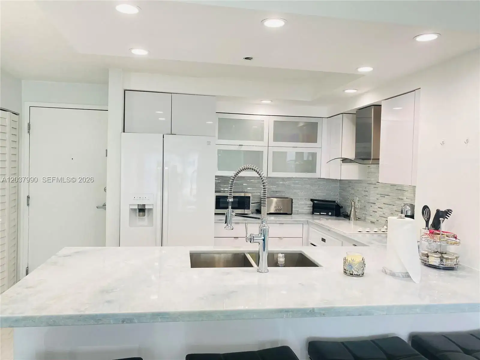 6917 Collins Ave # 1205, Miami Beach FL 33141 photo 4