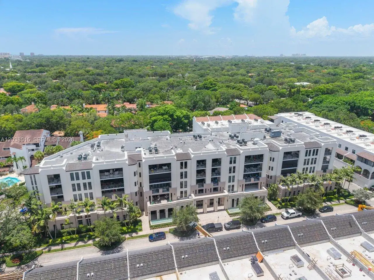 718 Valencia Ave # 403, Coral Gables FL 33134 photo 2