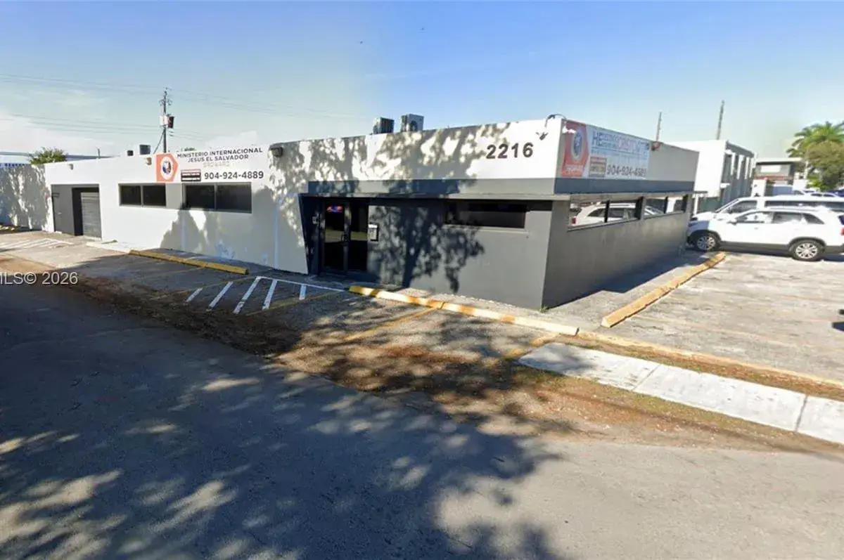 2216 N 20th Ave, Hollywood FL 33020