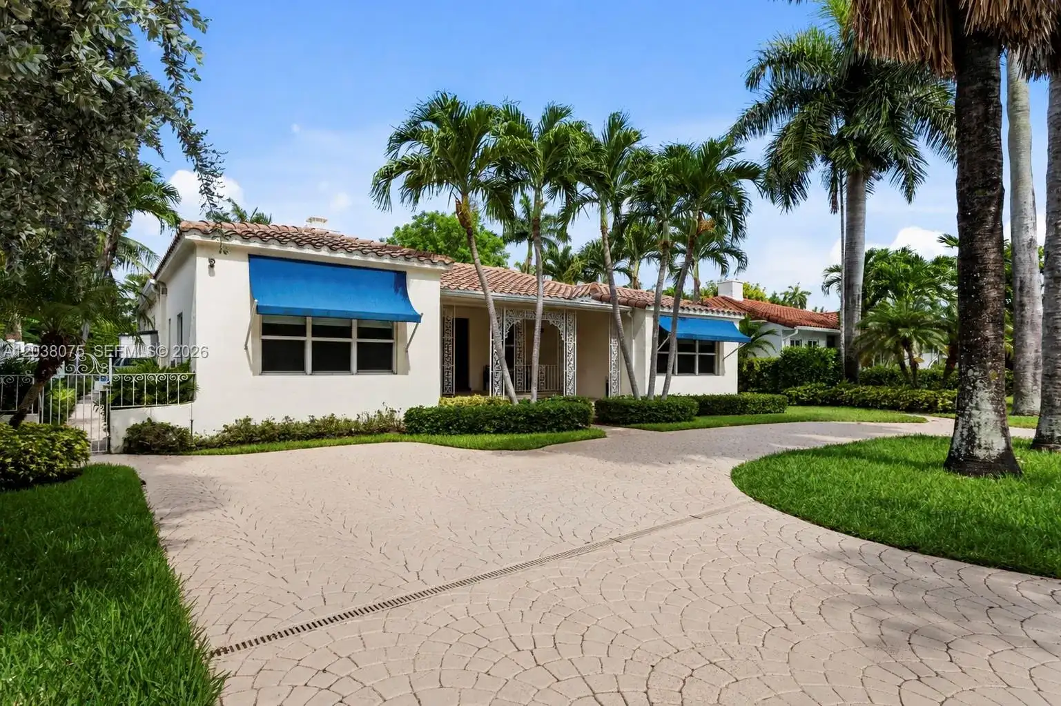 7611 Miami View Dr, North Bay Village FL 33141 photo 3