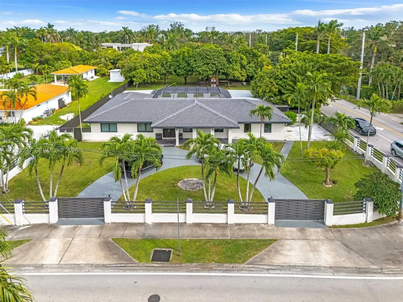 551 SW 127th Ave, Miami FL 33184