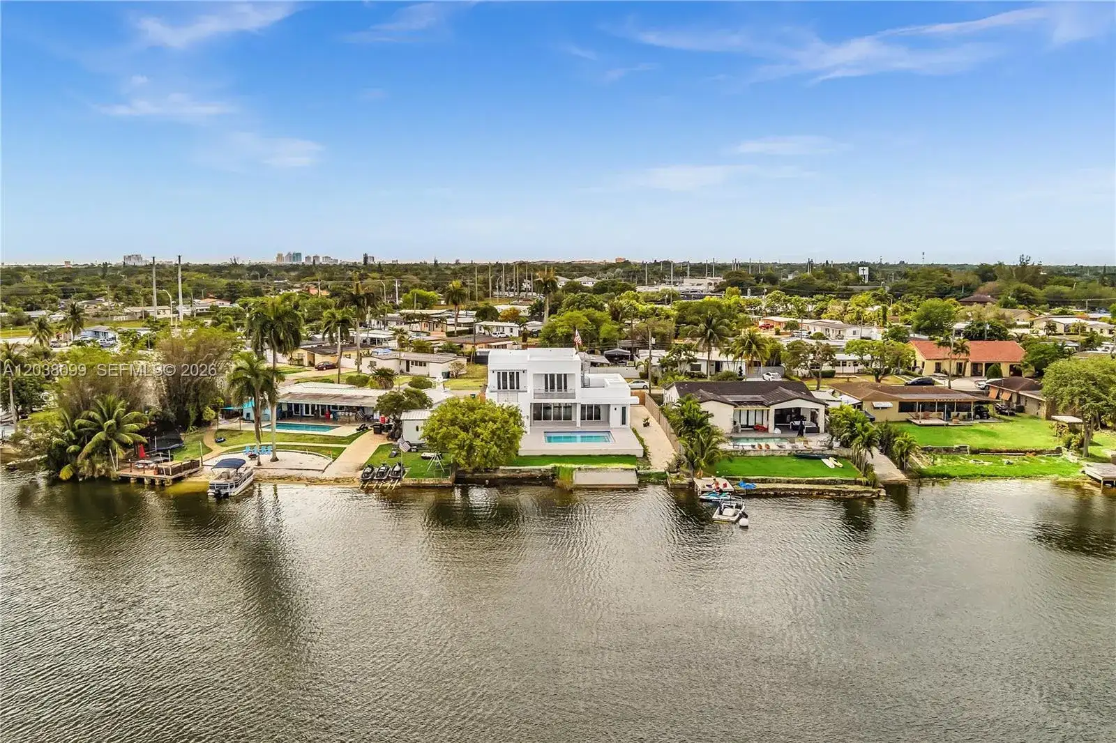 10755 SW 52nd Ter, Miami FL 33165 photo 5