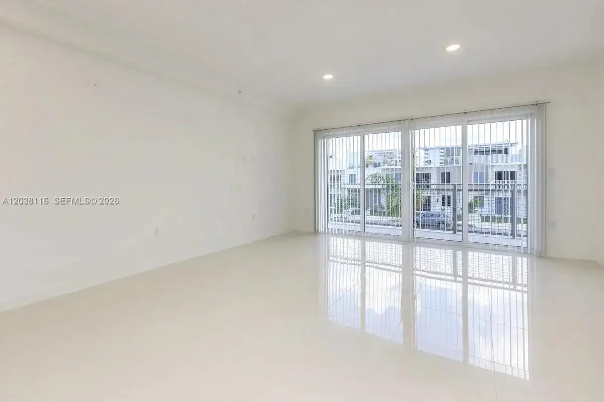 25850 SW 140th Ct # 304, Homestead FL 33032 photo 3