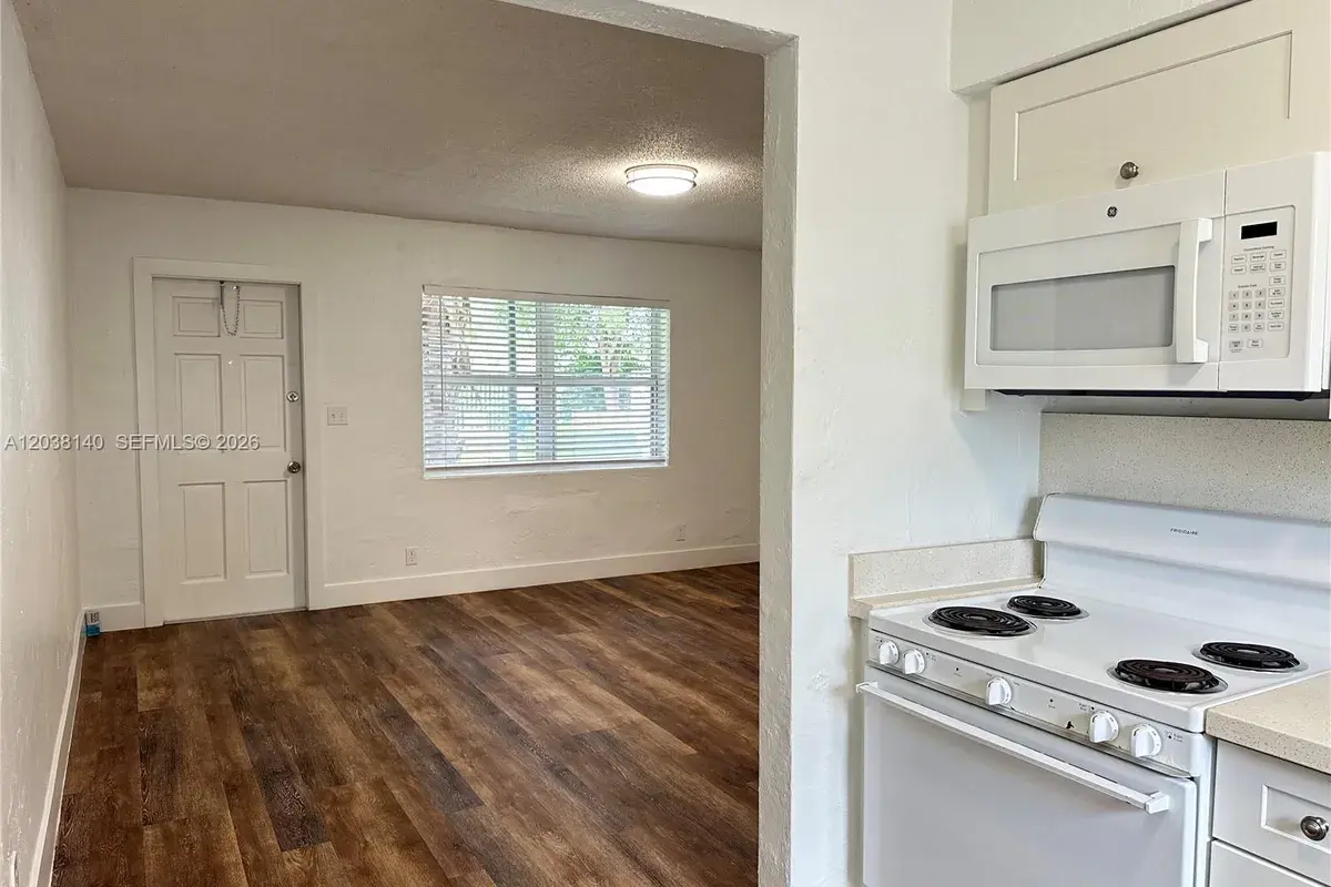 1821 Thomas St # 2, Hollywood FL 33020