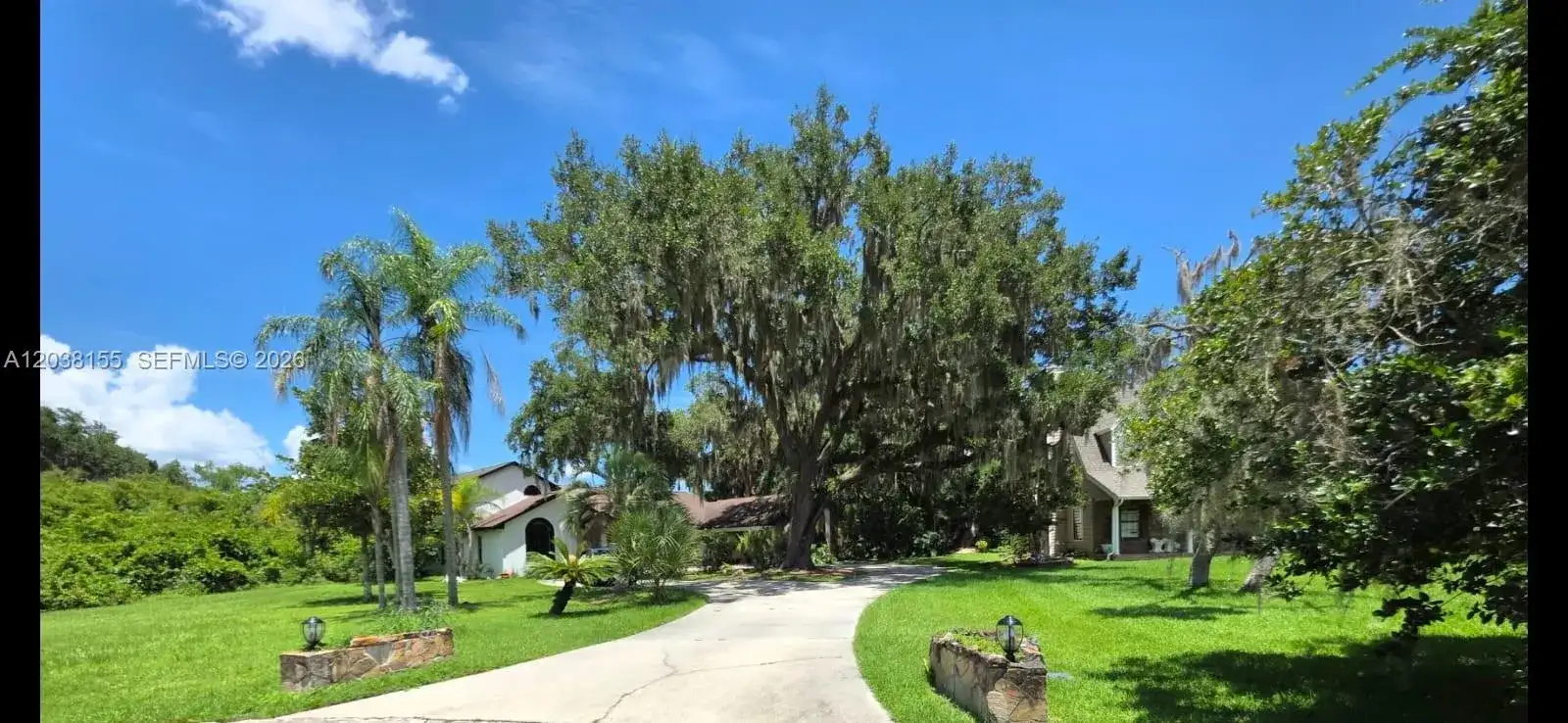 2261 Mariner CV, Kissimmee FL 34746 photo 3