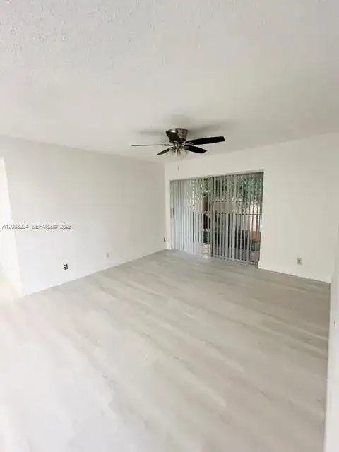 10773 Cleary Blvd # 212, Plantation FL 33324 photo 5